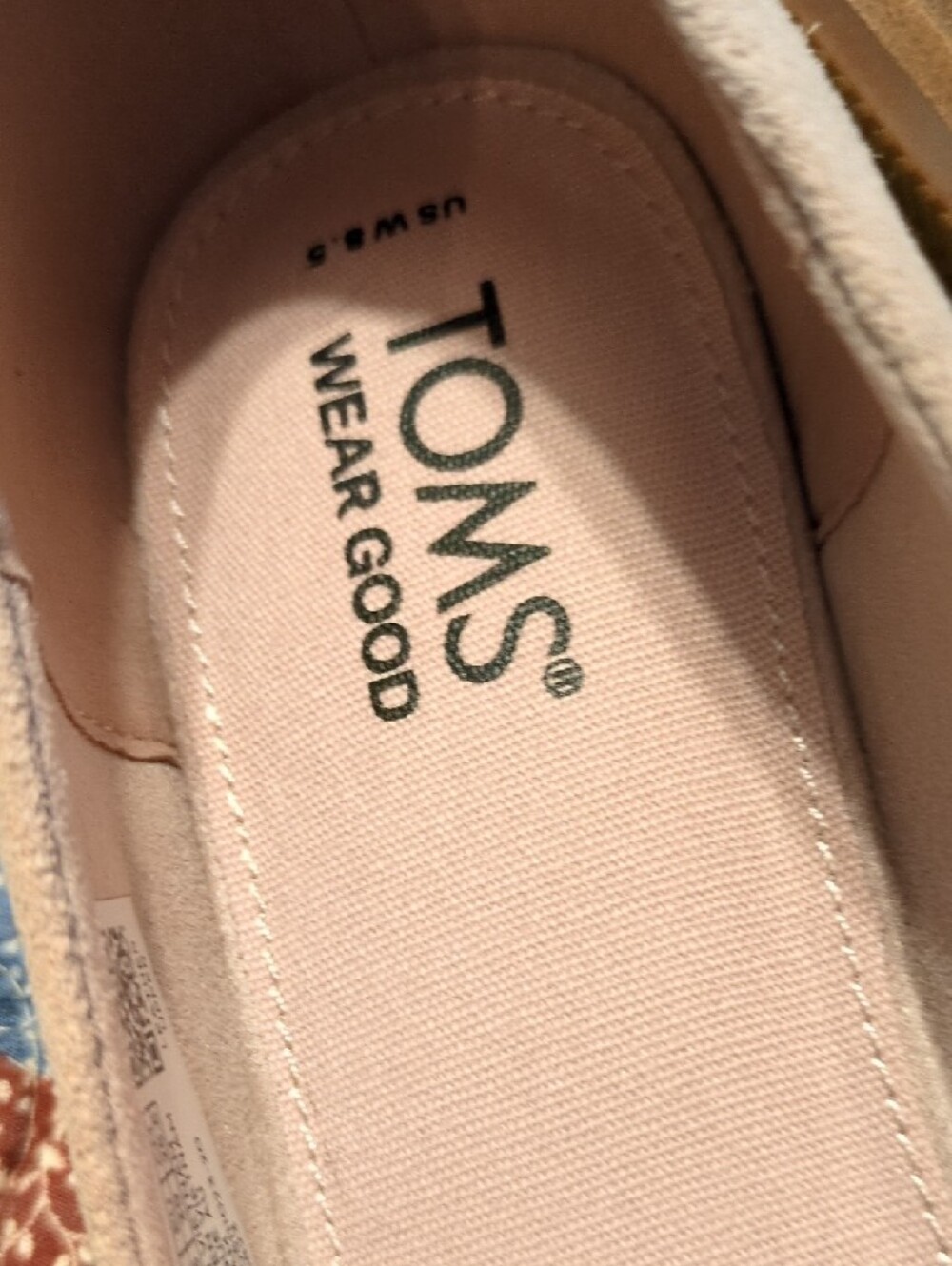 Toms Blush Pink Suede Ballet Flats - Picture 8 of 8